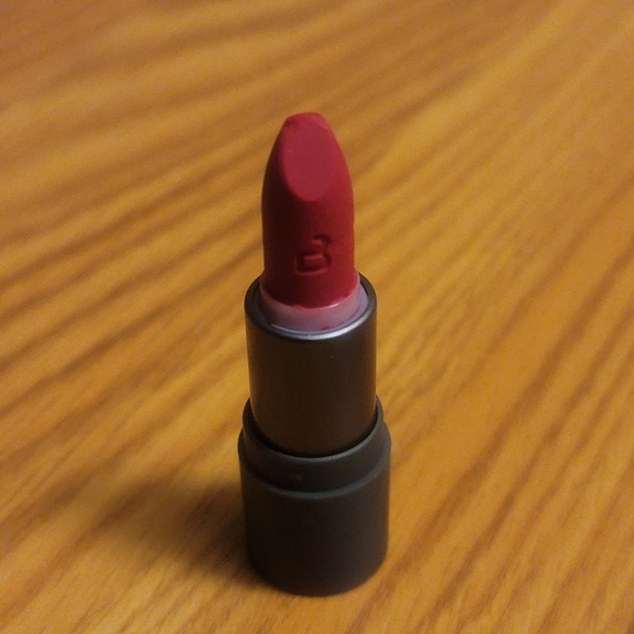 Bite Beauty Mini Travel Hot Tomato Red Power Move Soft Matte Lipstick 1.25g Good - Picture 7 of 16